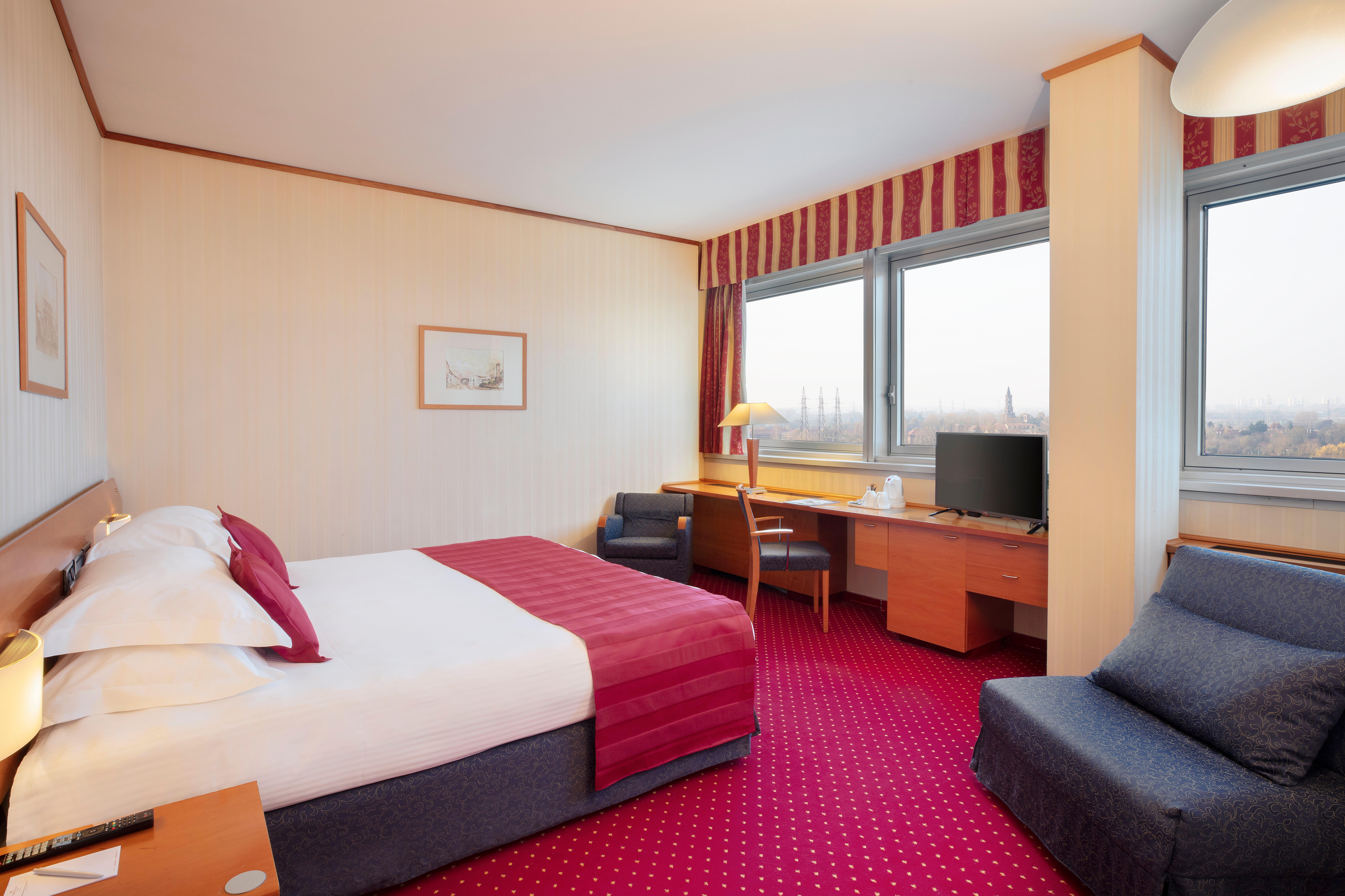 Crowne Plaza Milan Linate By Ihg San Donato Milanese Exterior foto