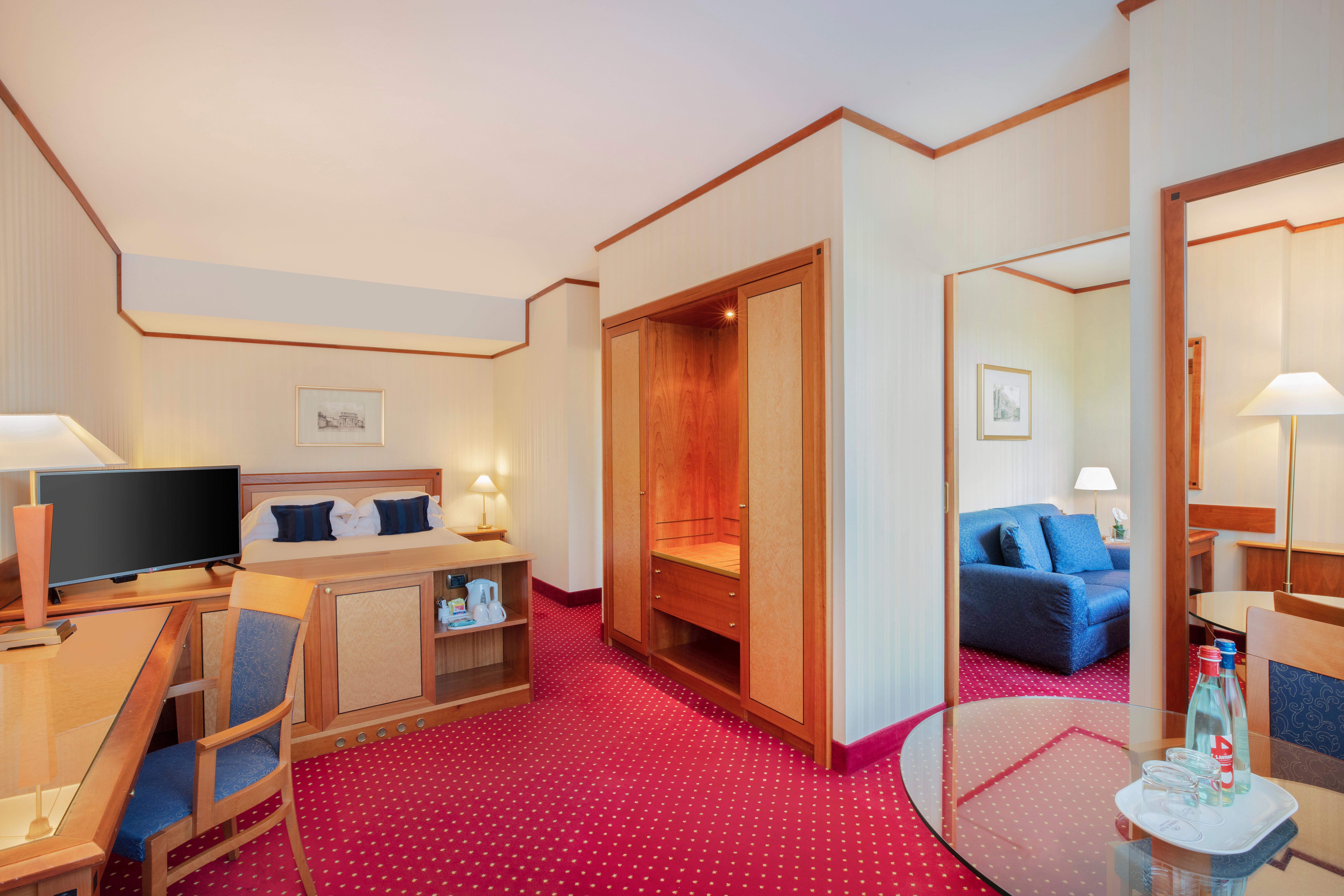 Crowne Plaza Milan Linate By Ihg San Donato Milanese Exterior foto