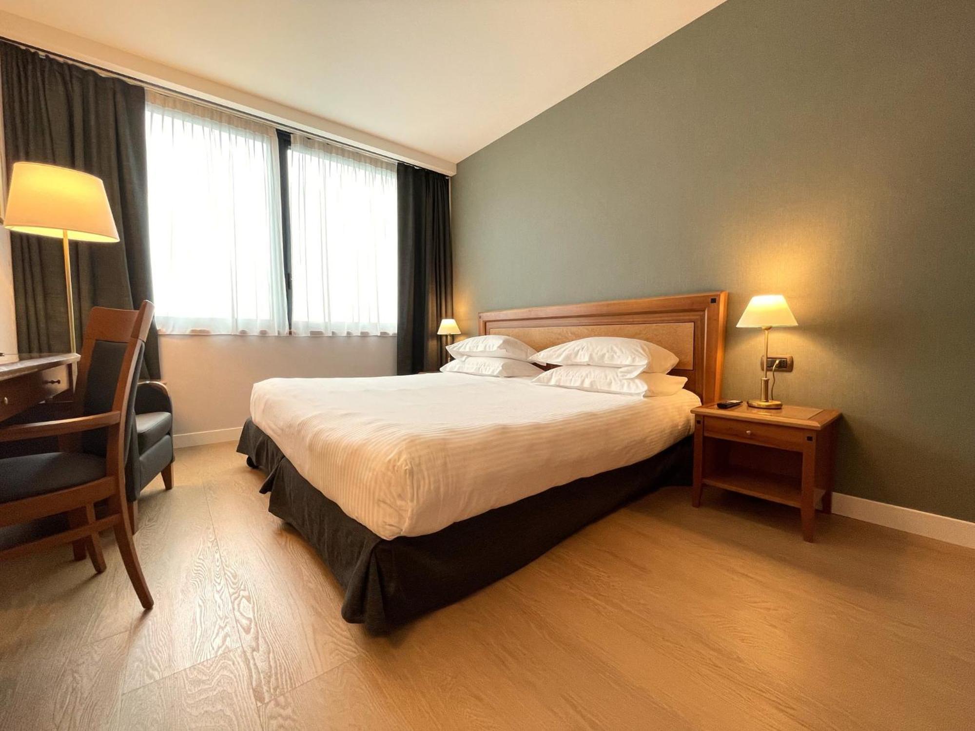 Crowne Plaza Milan Linate By Ihg San Donato Milanese Exterior foto