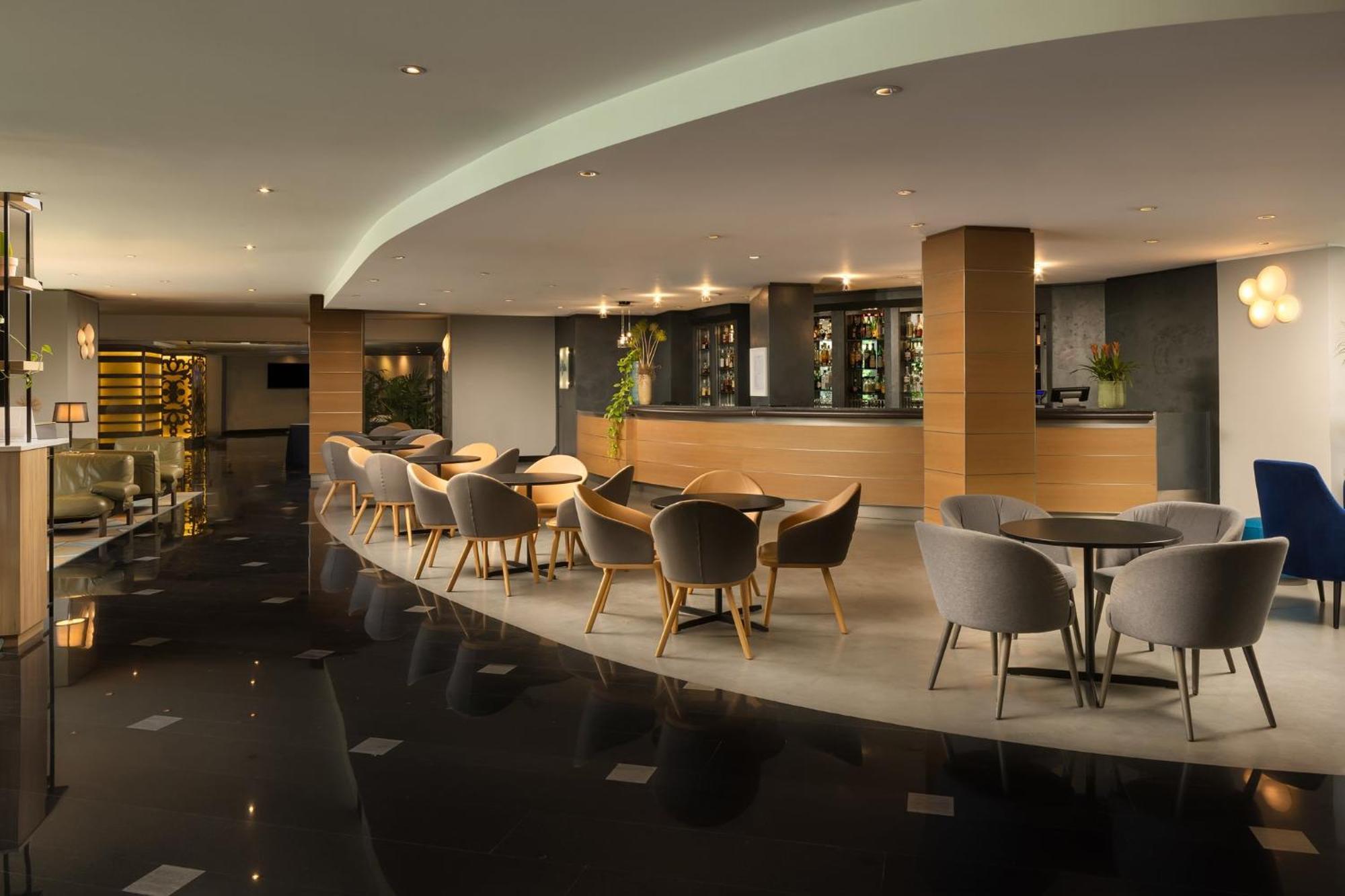 Crowne Plaza Milan Linate By Ihg San Donato Milanese Exterior foto